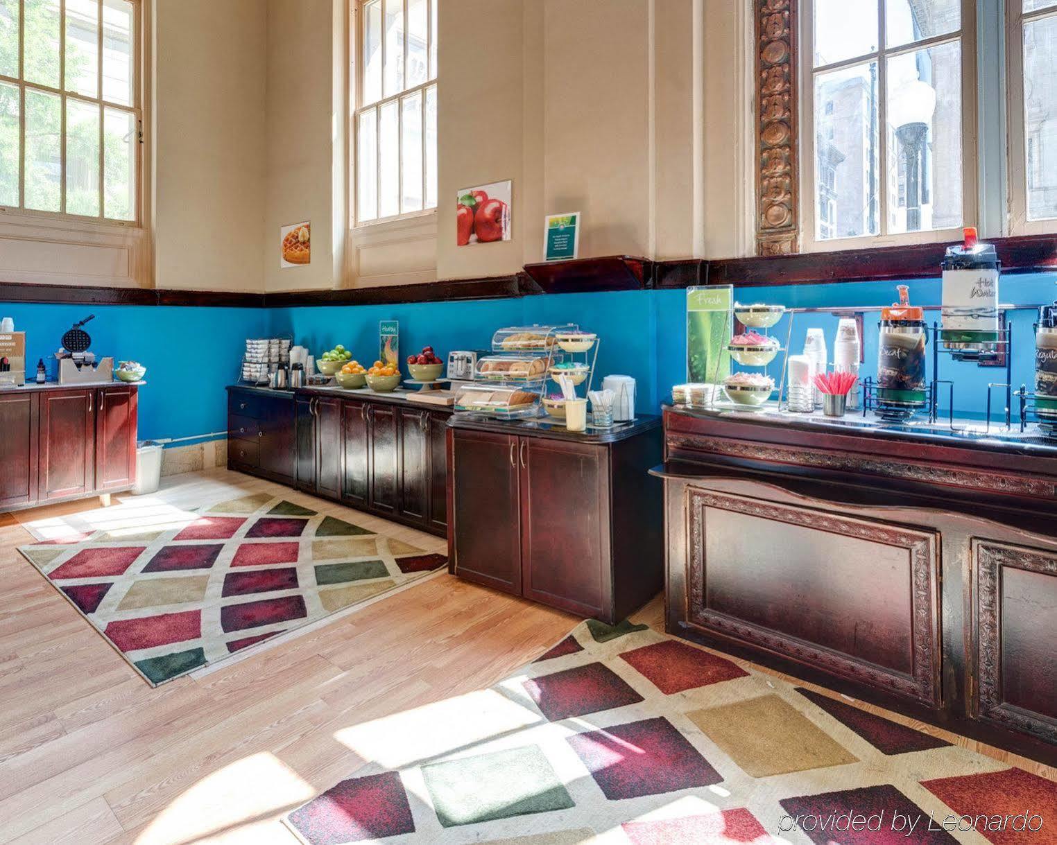 Baltimore Plaza Hotel Екстериор снимка