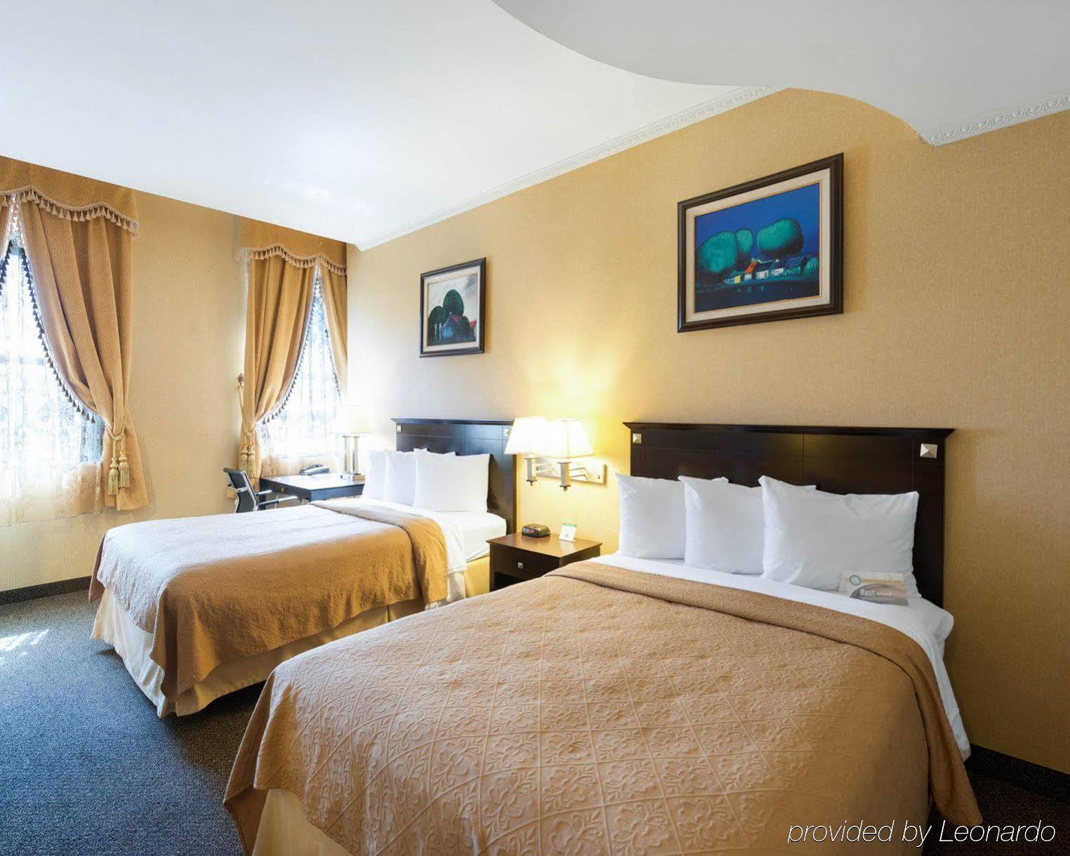 Baltimore Plaza Hotel Екстериор снимка